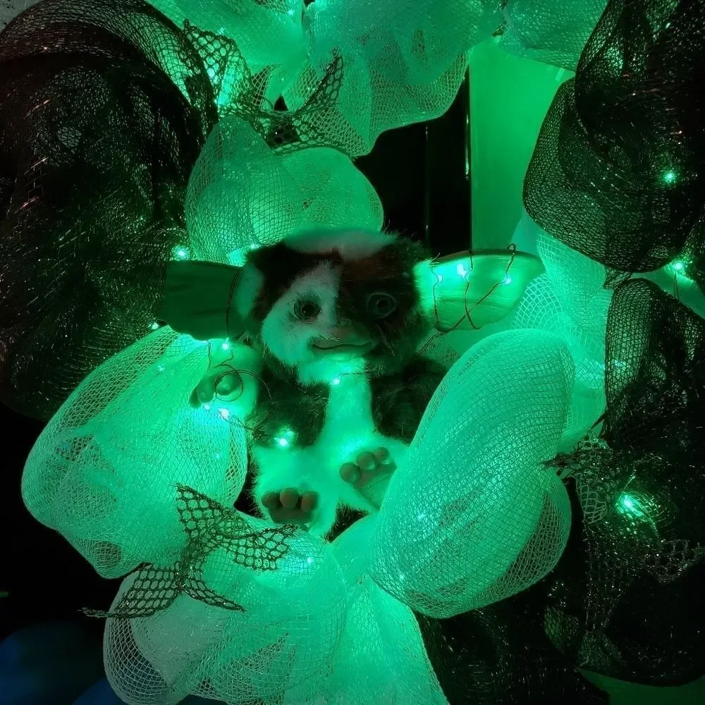 Gizmo Wreath Gremlins Movie 80's Classic Christmas Wreath with Lights